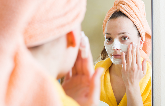 7 Skin Benefits of Using Alyuva Herbal Face Pack