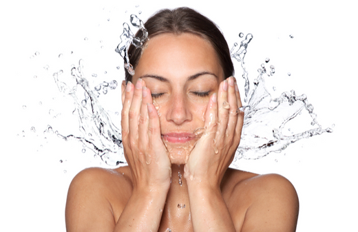 Top 5 Skincare Tips For This Monsoon